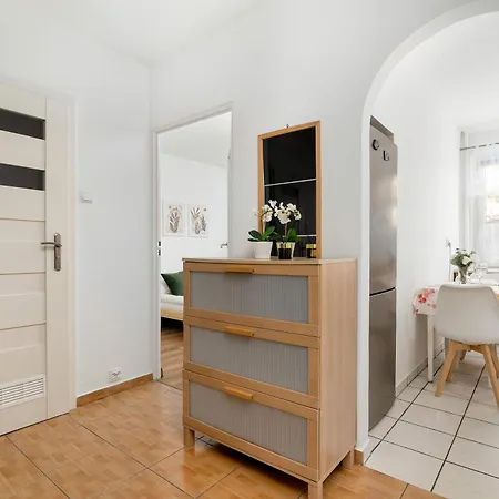 Spacious Narutowicza In Perfect For Remote Work By Renters *