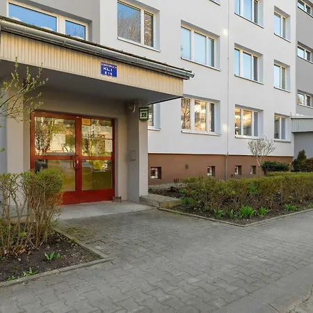 Spacious Narutowicza In Perfect For Remote Work By Renters Appartement Cracovie